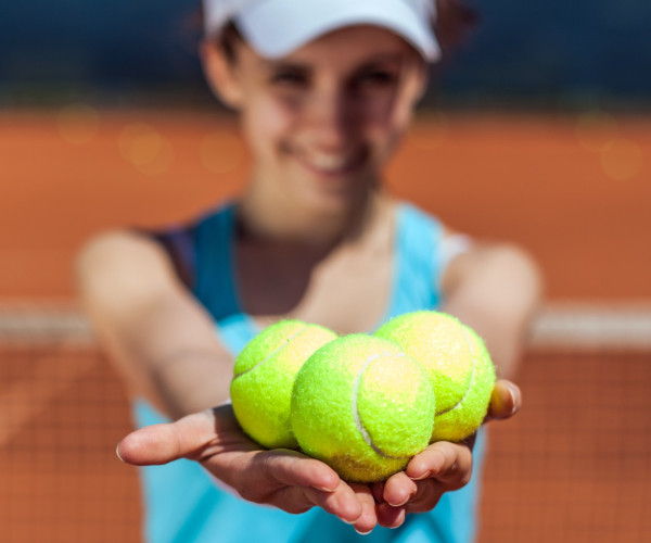 Anyone can recycle tennis balls with Laykold, Ace Surfaces & reBounces. If you have over 200 balls you get a free label for tennis ball recycling.